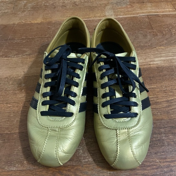 Adidas Metallic Gold and Black Tokyo - Picture 3 of 6